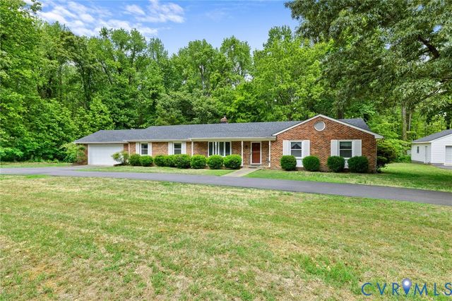 3810 Centralia Rd, Chester, VA 23831