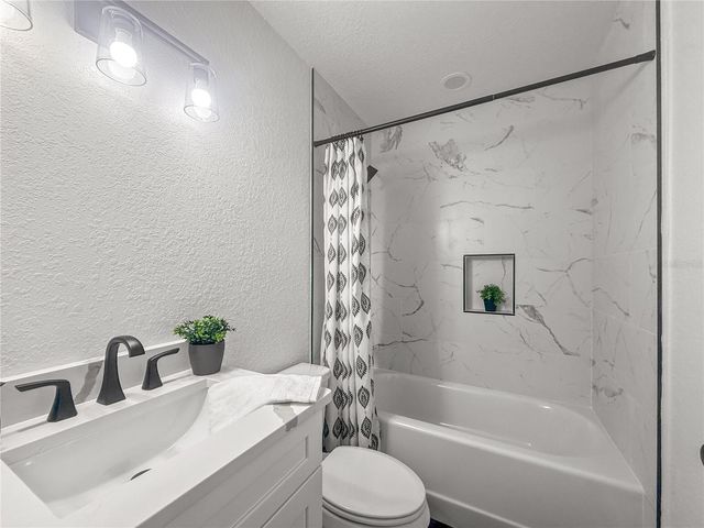 15214 NW 133RD TERRACE, Alachua, FL 32615