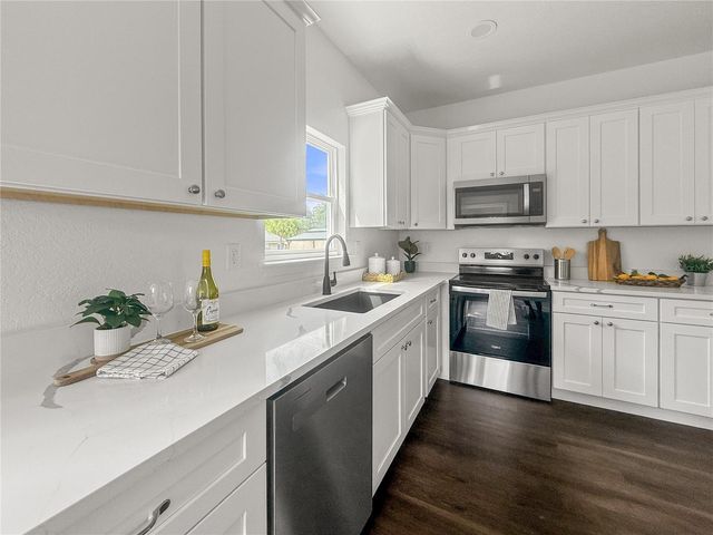 15214 NW 133RD TERRACE, Alachua, FL 32615