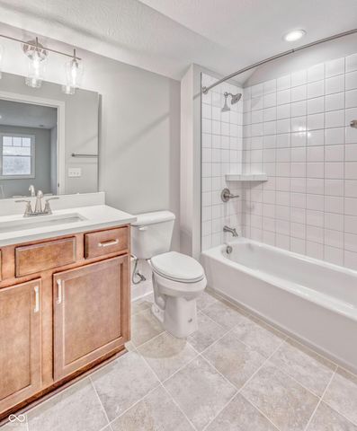 17306 Hickory Hollow Ridge, Noblesville, IN 46062
