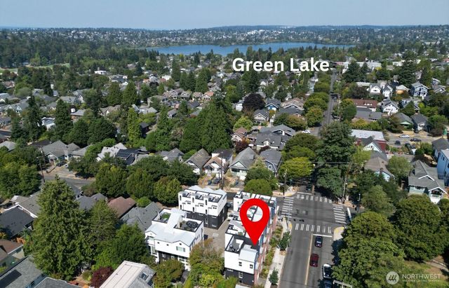 4919 Meridian Avenue N, Seattle, WA 98103