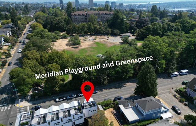 4919 Meridian Avenue N, Seattle, WA 98103