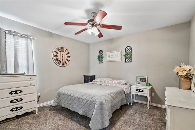 497 Caballo Street, Farmington, AR 72730