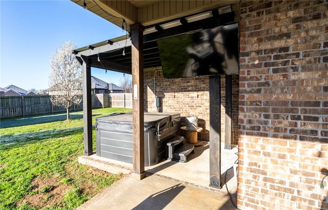 497 Caballo Street, Farmington, AR 72730