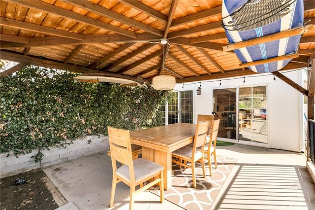 7037 Tunney Avenue, Reseda, CA 91335