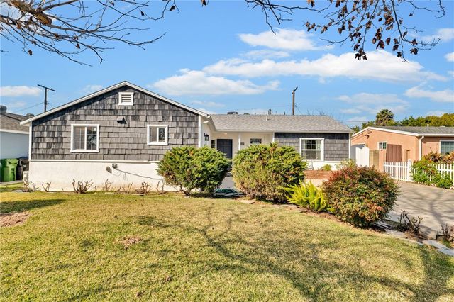 7037 Tunney Avenue, Reseda, CA 91335