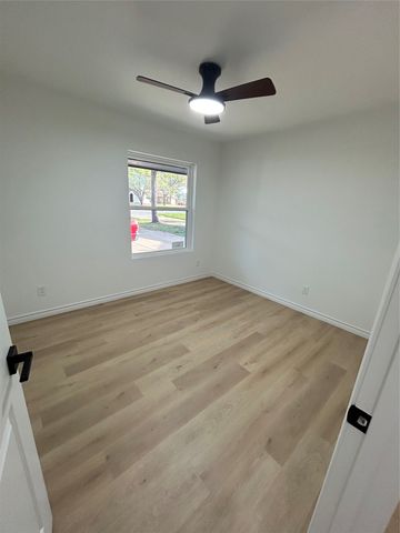 2510 Timberlake Drive, Irving, TX 75062