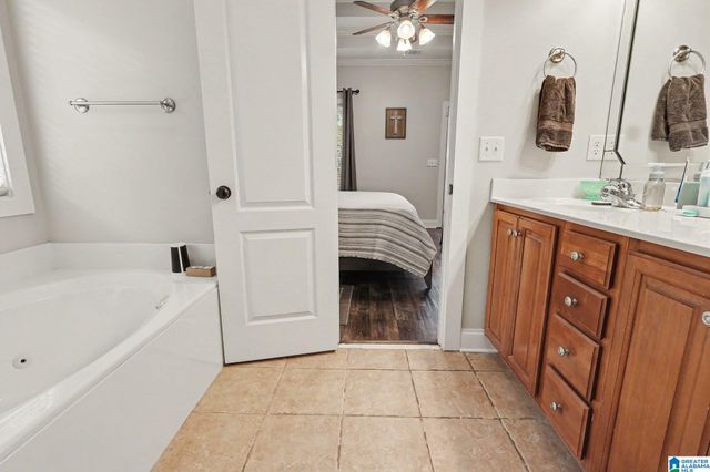 1124 WEYBRIDGE WAY, Pelham, AL 35124