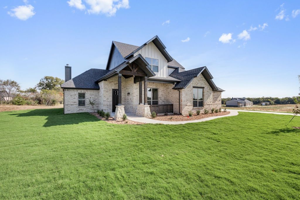 430 Paradise Ridge Drive, Waxahachie, TX 75167