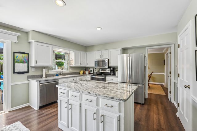 843 Bennett Court, Carmel, IN 46032