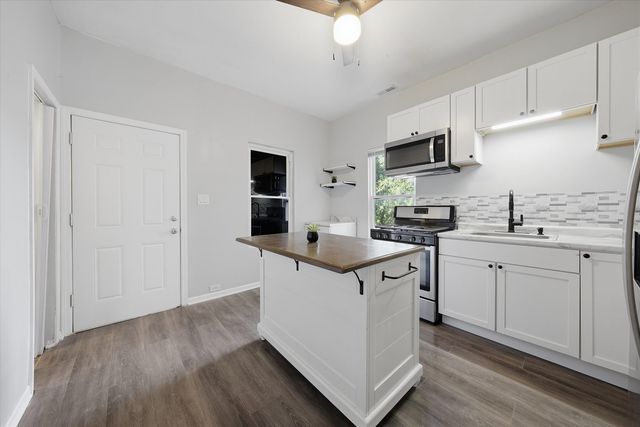 5135 S Wood Street 2, Chicago, IL 60609
