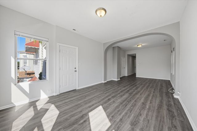5135 S Wood Street 2, Chicago, IL 60609