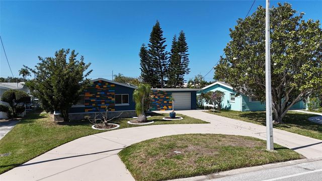 4240 FLORAMAR TERRACE, New Port Richey, FL 34652