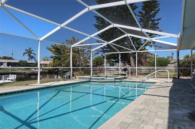 4240 FLORAMAR TERRACE, New Port Richey, FL 34652
