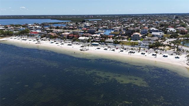 4240 FLORAMAR TERRACE, New Port Richey, FL 34652