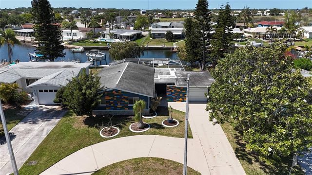 4240 FLORAMAR TERRACE, New Port Richey, FL 34652