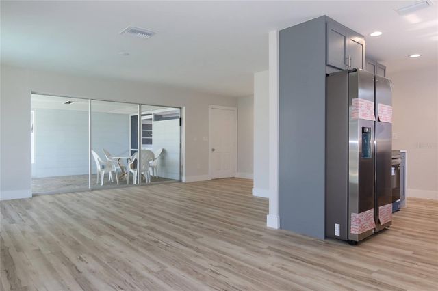 4240 FLORAMAR TERRACE, New Port Richey, FL 34652
