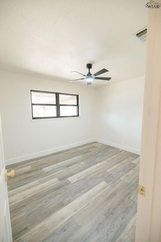 4905 BIG BEND DRIVE, Wichita Falls, TX 76310
