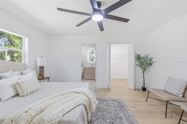 3917 W PINE STREET, Tampa, FL 33607