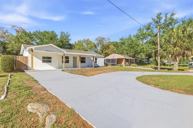 3917 W PINE STREET, Tampa, FL 33607