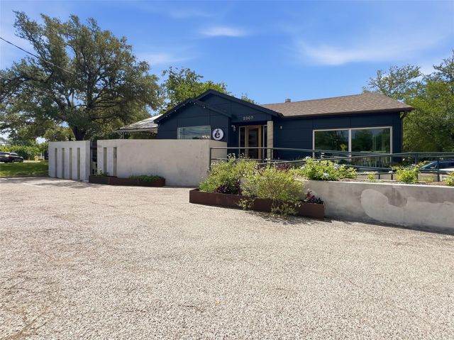 5214 Woodview Ave, Austin, TX 78756
