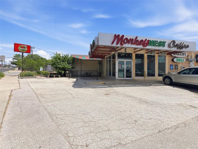 5214 Woodview Ave, Austin, TX 78756