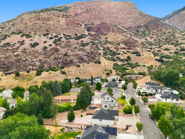 1126 E BENCHVIEW DR, Ogden, UT 84404