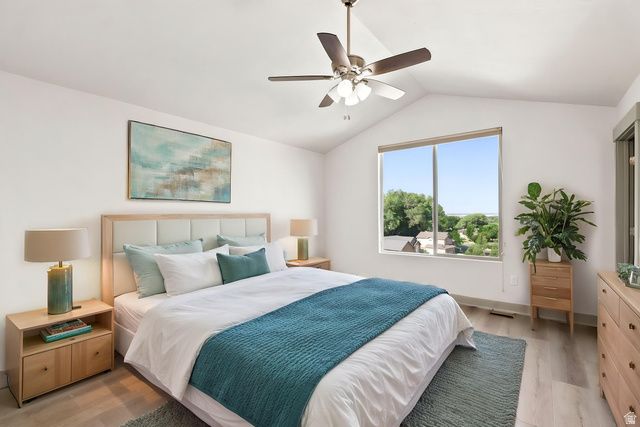 1126 E BENCHVIEW DR, Ogden, UT 84404