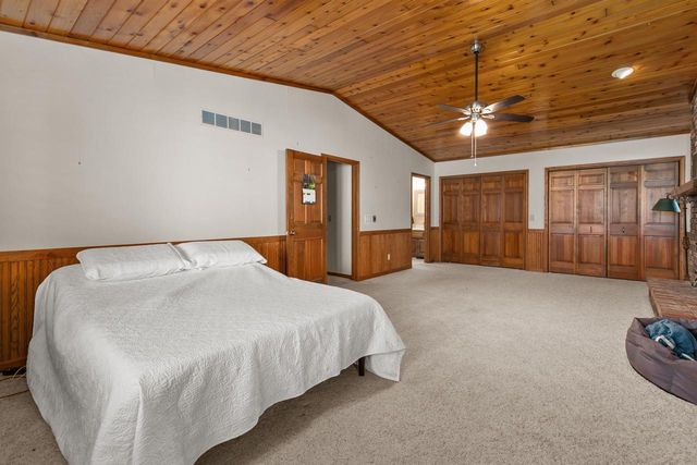 1841 EAGLE DRIVE, Neenah, WI 54956