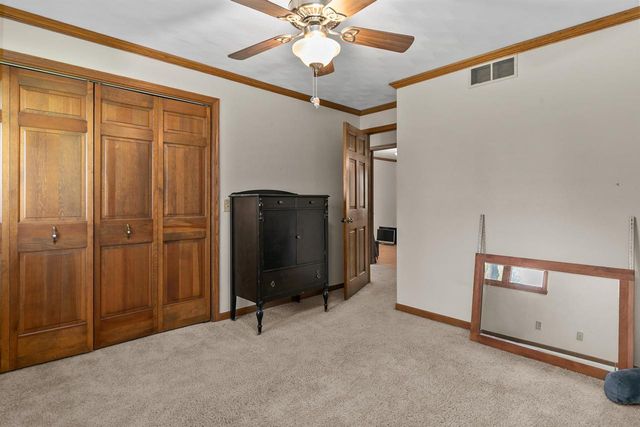 1841 EAGLE DRIVE, Neenah, WI 54956