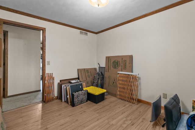 1841 EAGLE DRIVE, Neenah, WI 54956