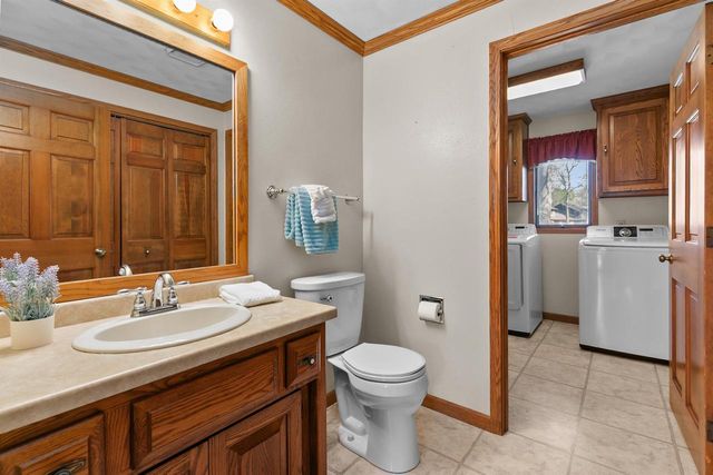 1841 EAGLE DRIVE, Neenah, WI 54956