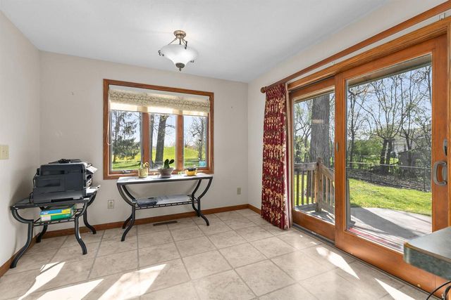 1841 EAGLE DRIVE, Neenah, WI 54956