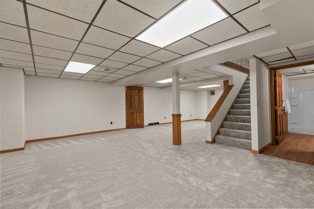 1841 EAGLE DRIVE, Neenah, WI 54956