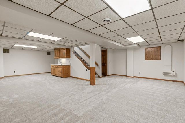 1841 EAGLE DRIVE, Neenah, WI 54956