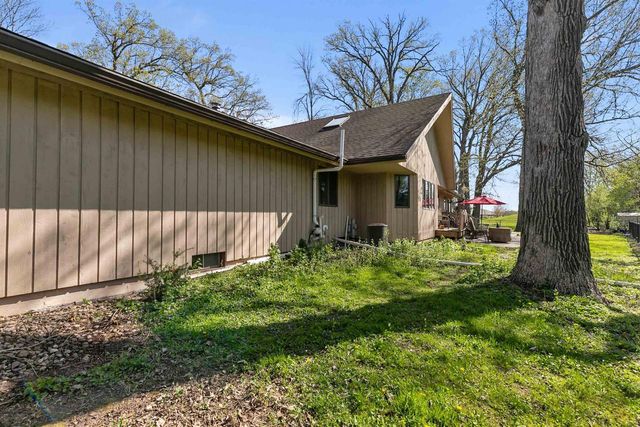 1841 EAGLE DRIVE, Neenah, WI 54956