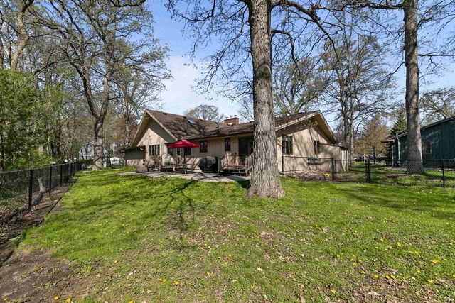 1841 EAGLE DRIVE, Neenah, WI 54956