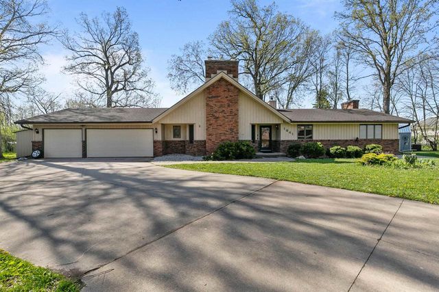 1841 EAGLE DRIVE, Neenah, WI 54956