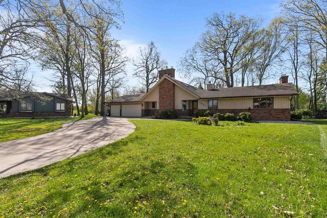 1841 EAGLE DRIVE, Neenah, WI 54956