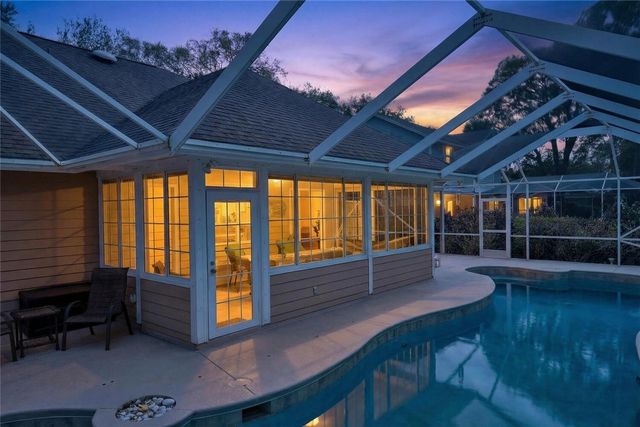 137 SW 38th Court SW, Vero Beach, FL 32968