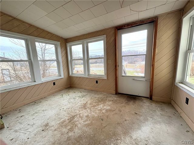 7409 Day Road, Throop, NY 13021