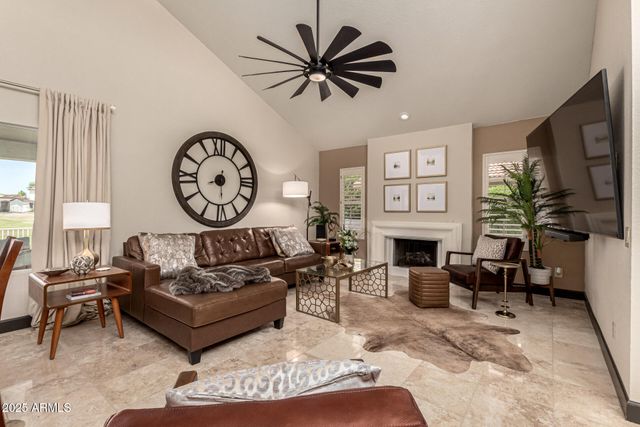 10826 E NAVAJO Drive, Sun Lakes, AZ 85248