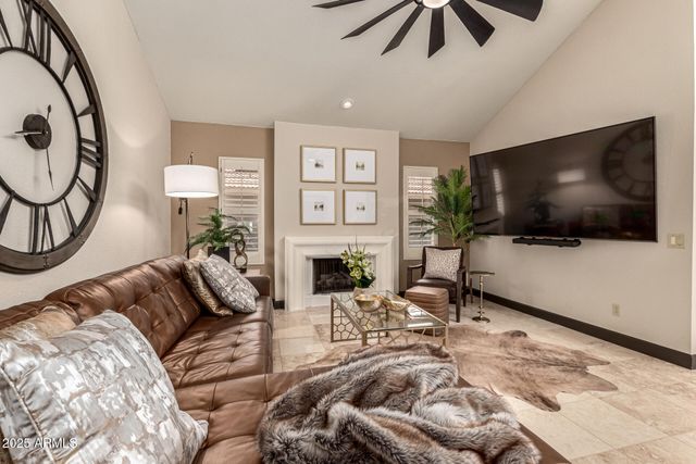 10826 E NAVAJO Drive, Sun Lakes, AZ 85248