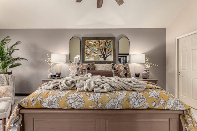 10826 E NAVAJO Drive, Sun Lakes, AZ 85248