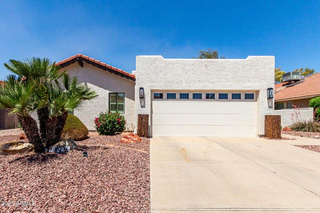 10826 E NAVAJO Drive, Sun Lakes, AZ 85248