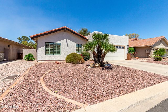10826 E NAVAJO Drive, Sun Lakes, AZ 85248