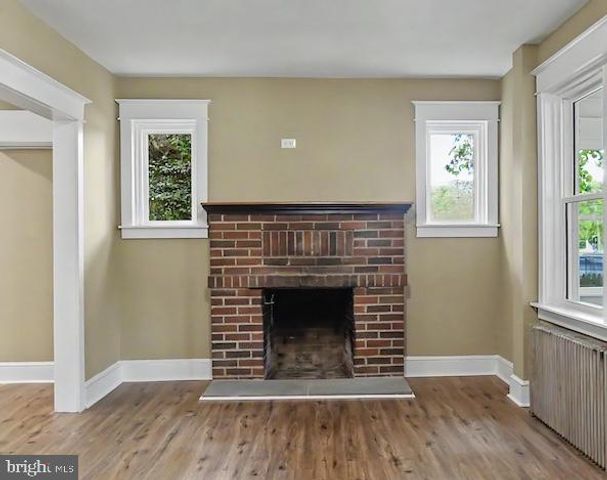 6 WOODROW AVE, Wilmington, DE 19803