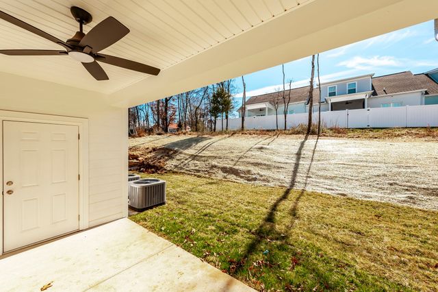 1136 Lock 4 Rd, Gallatin, TN 37066