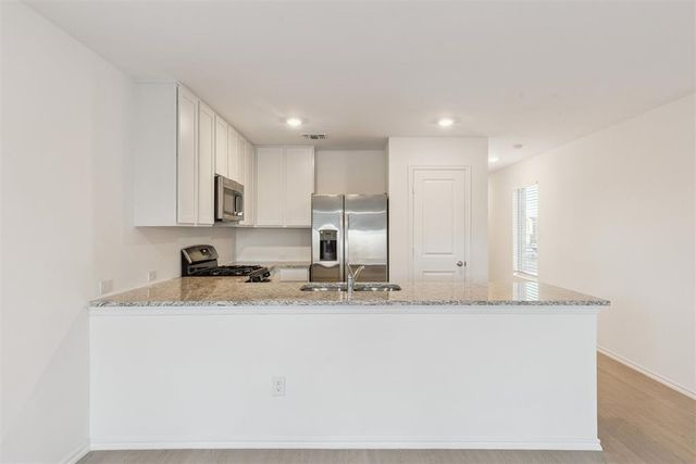 14910 Parkway Center Avenue, Oklahoma City, OK 73134