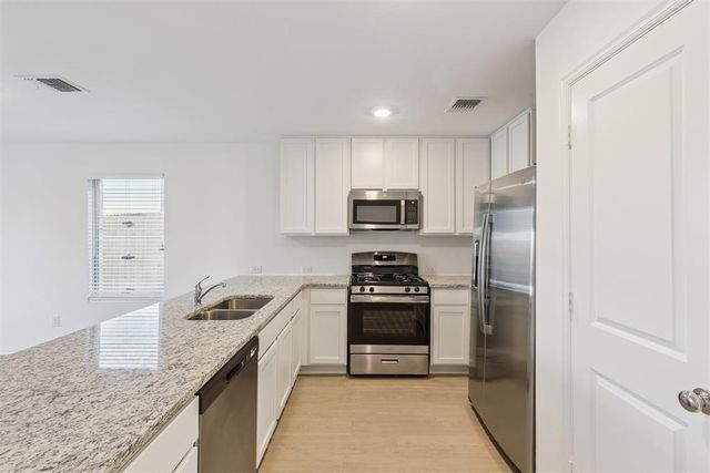 14910 Parkway Center Avenue, Oklahoma City, OK 73134